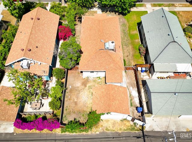 2231 Sunset Avenue, Bakersfield, CA 93304