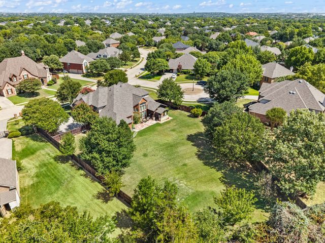 6609 Sapphire Circle S, Colleyville, TX 76034
