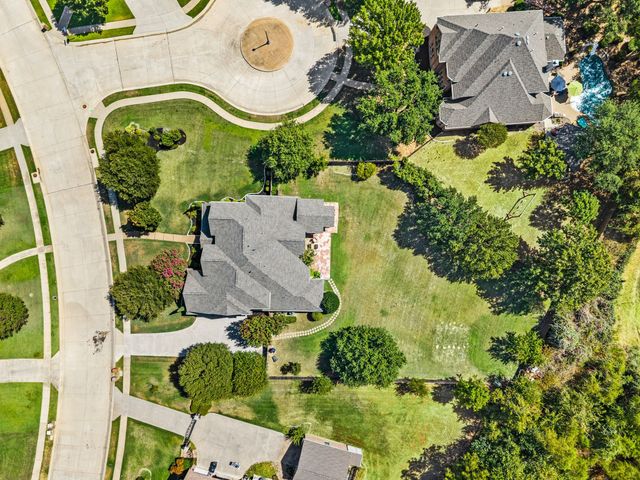 6609 Sapphire Circle S, Colleyville, TX 76034