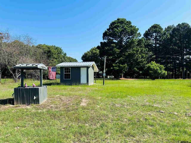2096 CR 4817, Athens, TX 75752