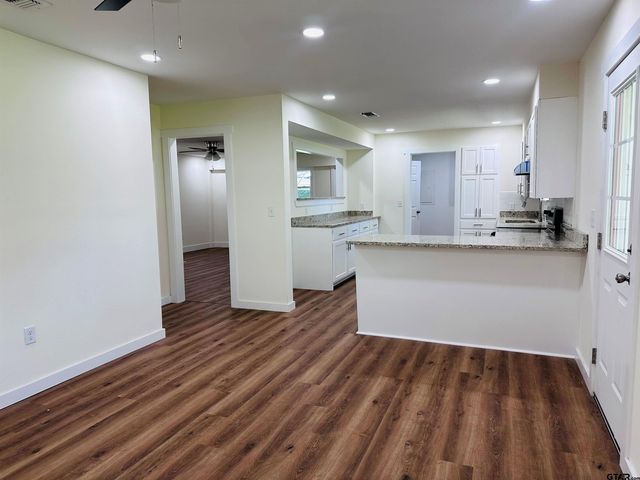 2096 CR 4817, Athens, TX 75752