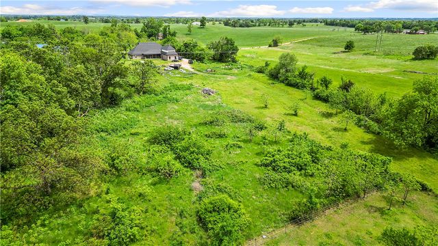 Bryant Road, Gentry, AR 72734