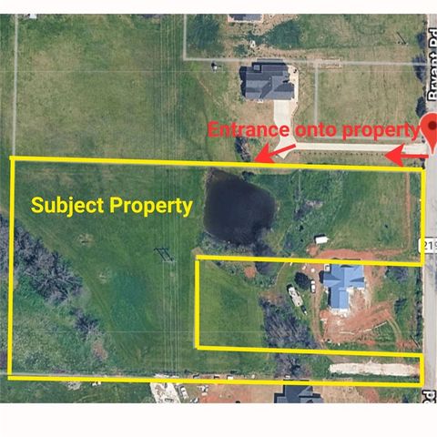Bryant Road, Gentry, AR 72734