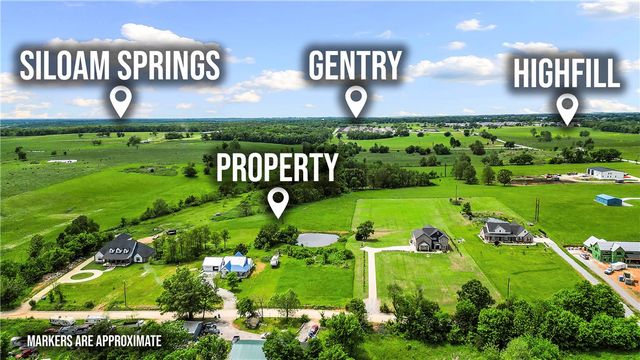 Bryant Road, Gentry, AR 72734