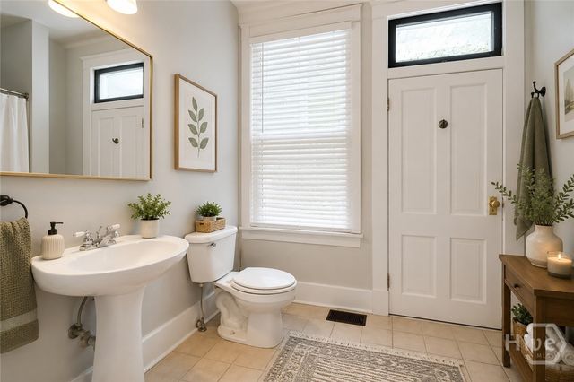 305 W Duffy Street A, Savannah, GA 31401
