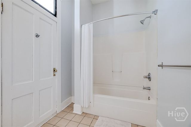 305 W Duffy Street A, Savannah, GA 31401