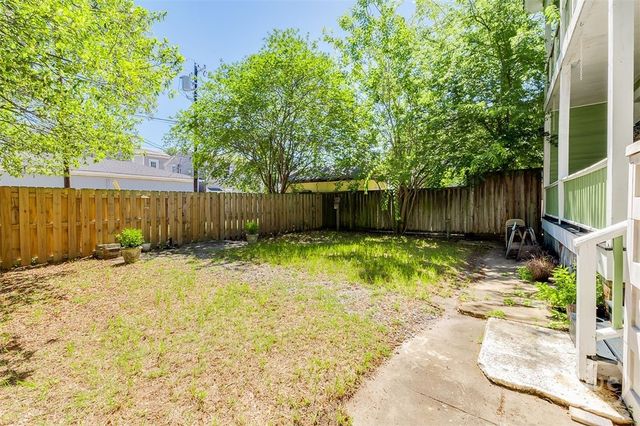 305 W Duffy Street A, Savannah, GA 31401