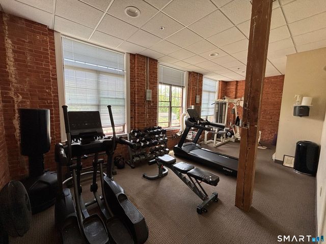 33 Mechanic Street 215, Windsor, CT 06095