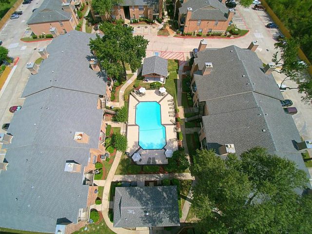 1230 Fm 1960 Bypass Road E 807, Humble, TX 77338