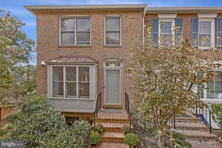 2105 N TAZEWELL CT, Arlington, VA 22207