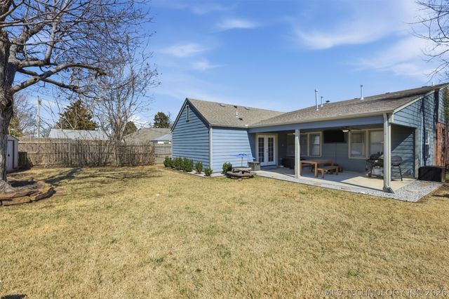 1236 S College Avenue, Tulsa, OK 74104