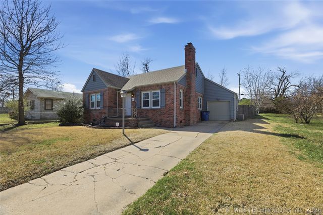 1236 S College Avenue, Tulsa, OK 74104