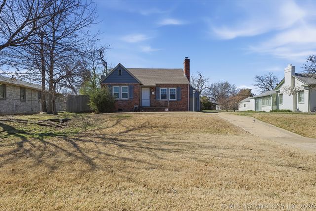 1236 S College Avenue, Tulsa, OK 74104