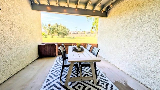 29272 Via Frontera, Murrieta, CA 92563