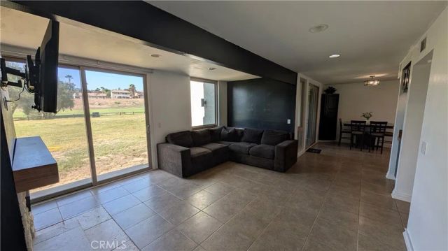 29272 Via Frontera, Murrieta, CA 92563