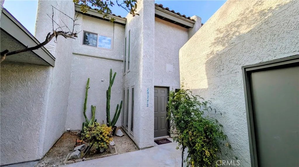 29272 Via Frontera, Murrieta, CA 92563