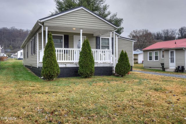 1004 Dejarnette Street, Elizabethton, TN 37643