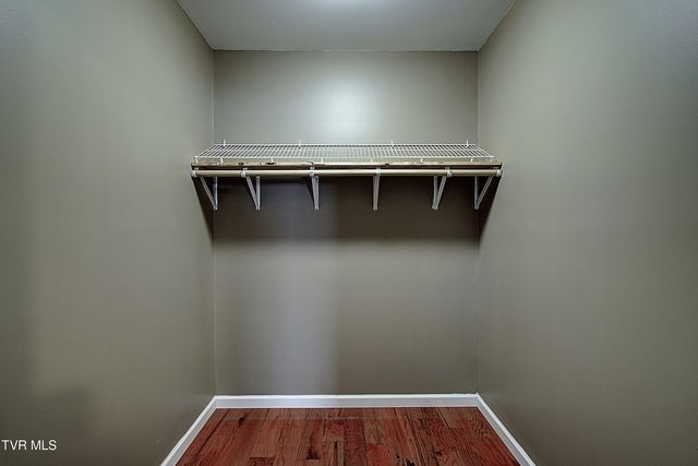 1004 Dejarnette Street, Elizabethton, TN 37643