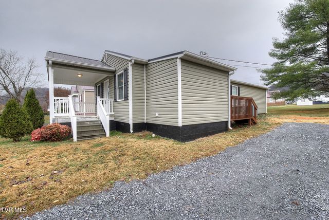 1004 Dejarnette Street, Elizabethton, TN 37643