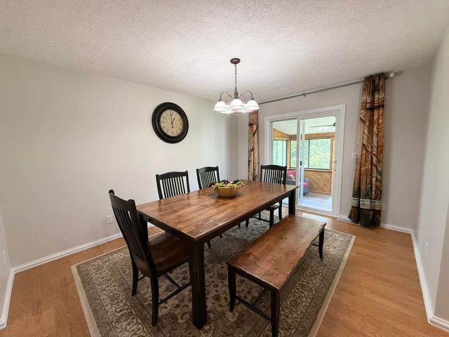 762 Dunewood Drive, Chesterton, IN 46304