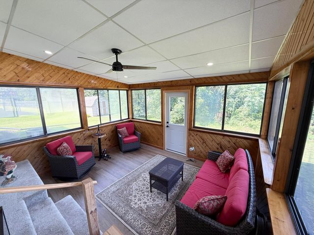 762 Dunewood Drive, Chesterton, IN 46304