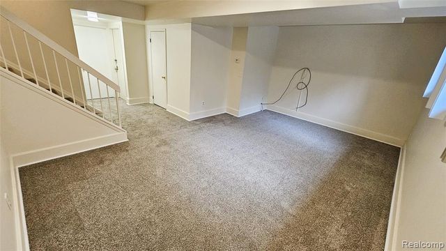 5231 Bantry Drive, West Bloomfield, MI 48322