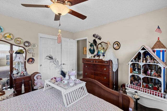 9336 Trenton Way, Stockton, CA 95212