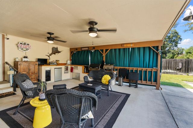 9336 Trenton Way, Stockton, CA 95212