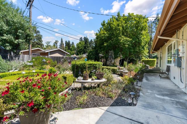9336 Trenton Way, Stockton, CA 95212