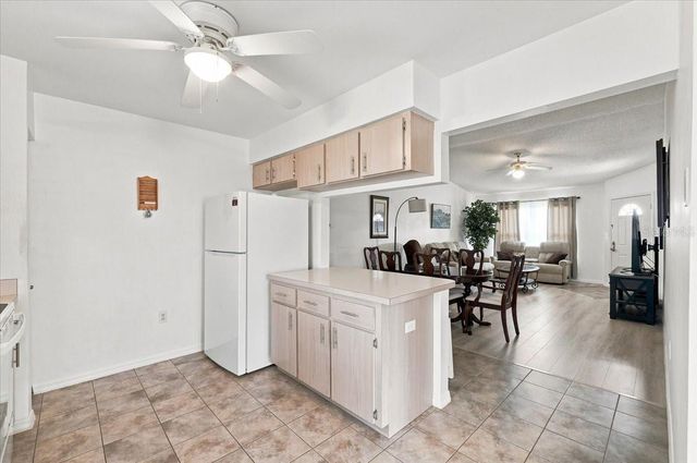 1837 PRAIRIE DUNES CIRCLE S, Lakeland, FL 33810