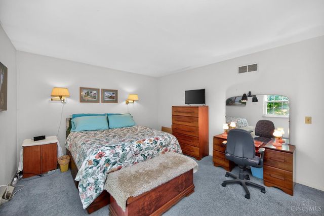 969 Hollow Creek Drive, Miami Twp, OH 45150