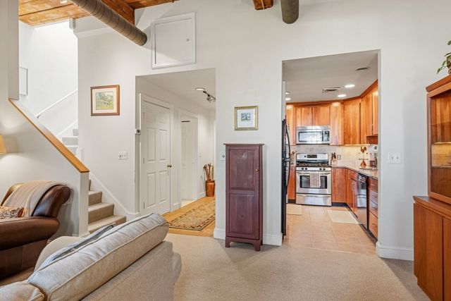 48 Kent Street 5, Newburyport, MA 01950