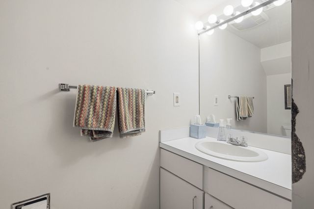 48 Kent Street 5, Newburyport, MA 01950