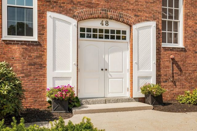 48 Kent Street 5, Newburyport, MA 01950