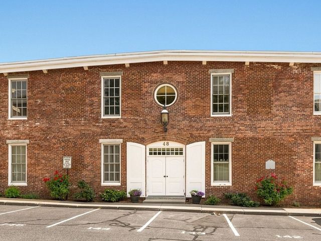 48 Kent Street 5, Newburyport, MA 01950