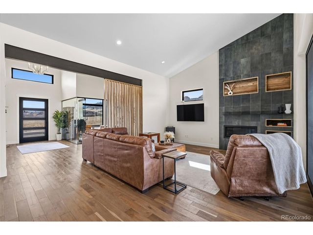 5751 Doc Bar Cir, Sedalia, CO 80135