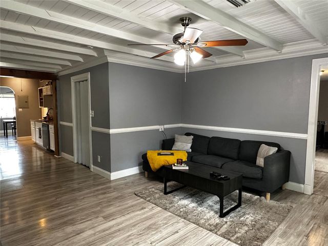 724 NE 17TH AVENUE, Ocala, FL 34470