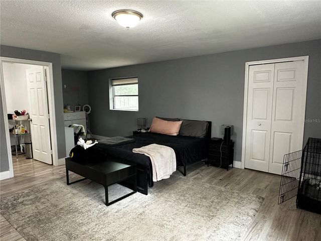 724 NE 17TH AVENUE, Ocala, FL 34470