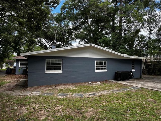 724 NE 17TH AVENUE, Ocala, FL 34470