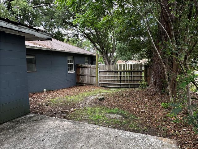 724 NE 17TH AVENUE, Ocala, FL 34470