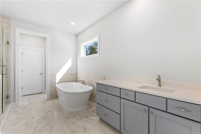 715 Crest Line Trl Trail, Powder Springs, GA 30127