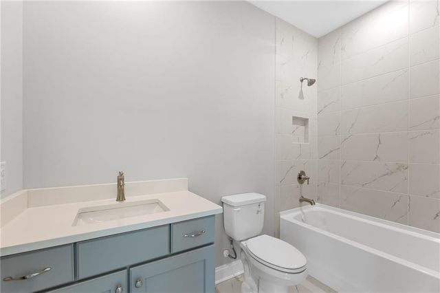 715 Crest Line Trl Trail, Powder Springs, GA 30127