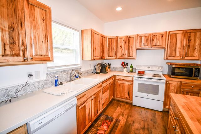 8942 Quicks Run Road, Vanceburg, KY 41179