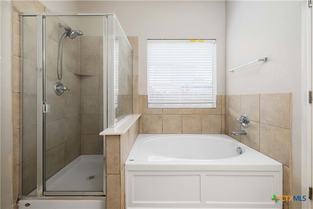 120 Clapboard Run, Cibolo, TX 78108