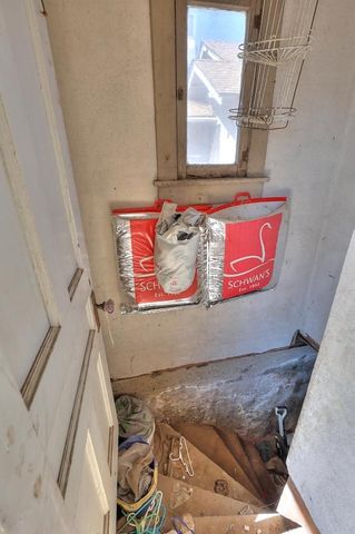 2119 Charles St, Hughson, CA 95326