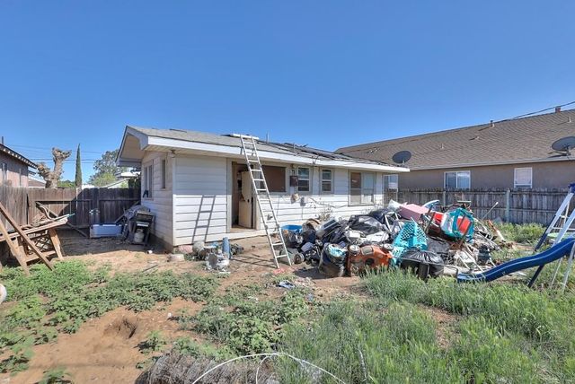 2119 Charles St, Hughson, CA 95326