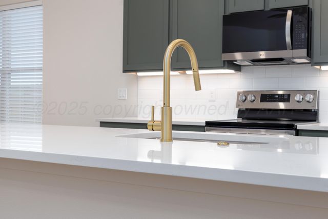 9402 Escalara Street, Amarillo, TX 79124