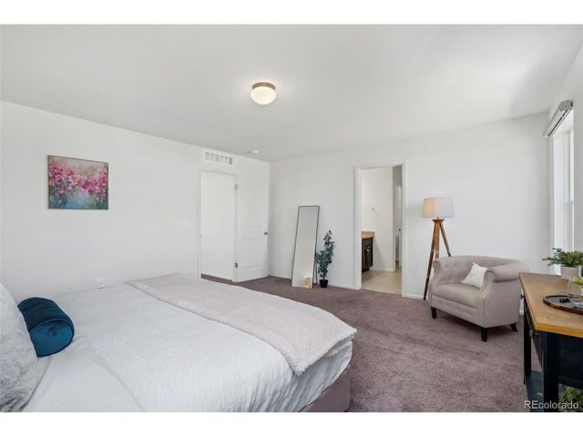 3529 Booth Falls Dr, Loveland, CO 80538