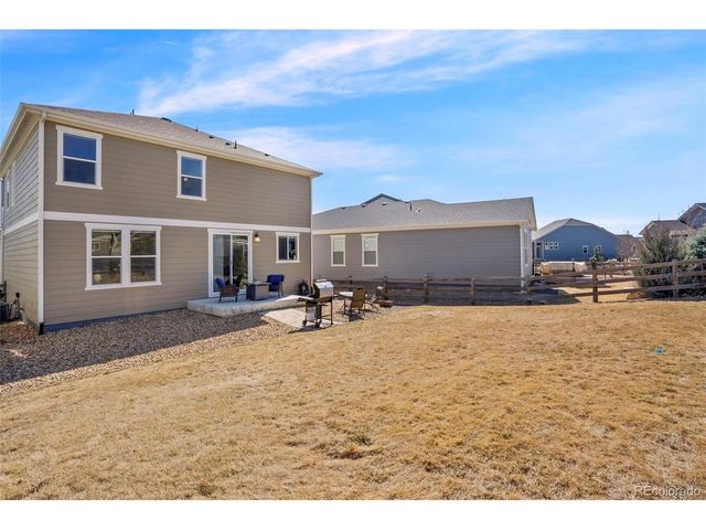 3529 Booth Falls Dr, Loveland, CO 80538