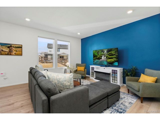 3529 Booth Falls Dr, Loveland, CO 80538